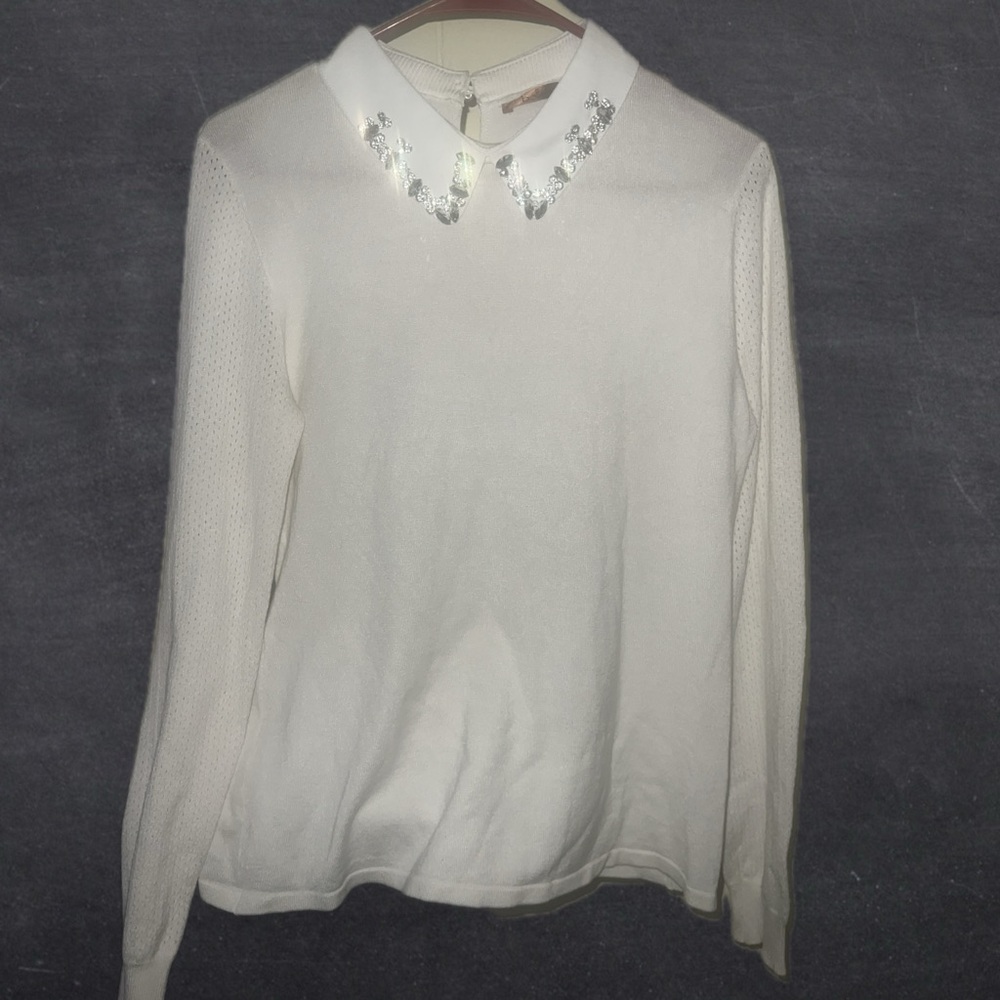 Belldini White Sweater with Silver Accents